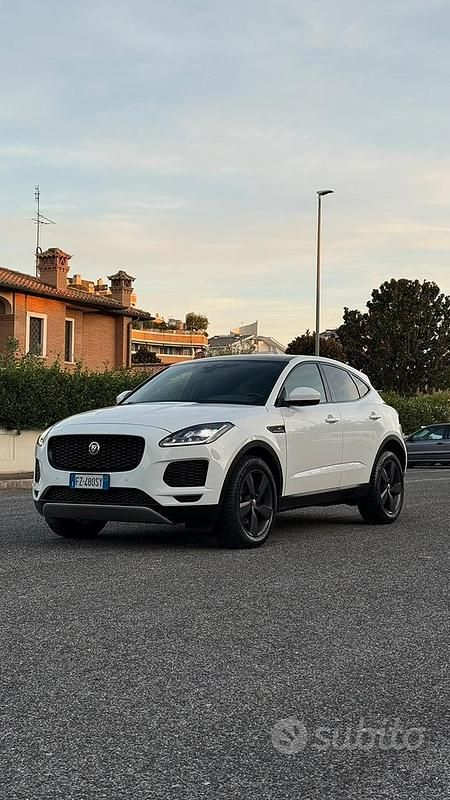 Usata Jaguar E-Pace R-Dynamic 150 CV (110 kW) 2019 Bianco SUV