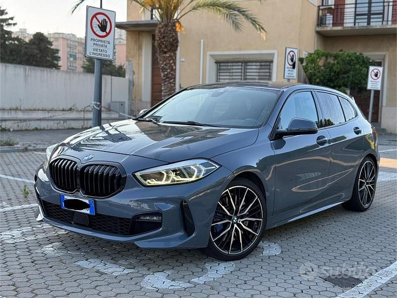 Begagnad BMW 118 M Sport 150 HK (110 kW) 2020 Grå Halvkombi