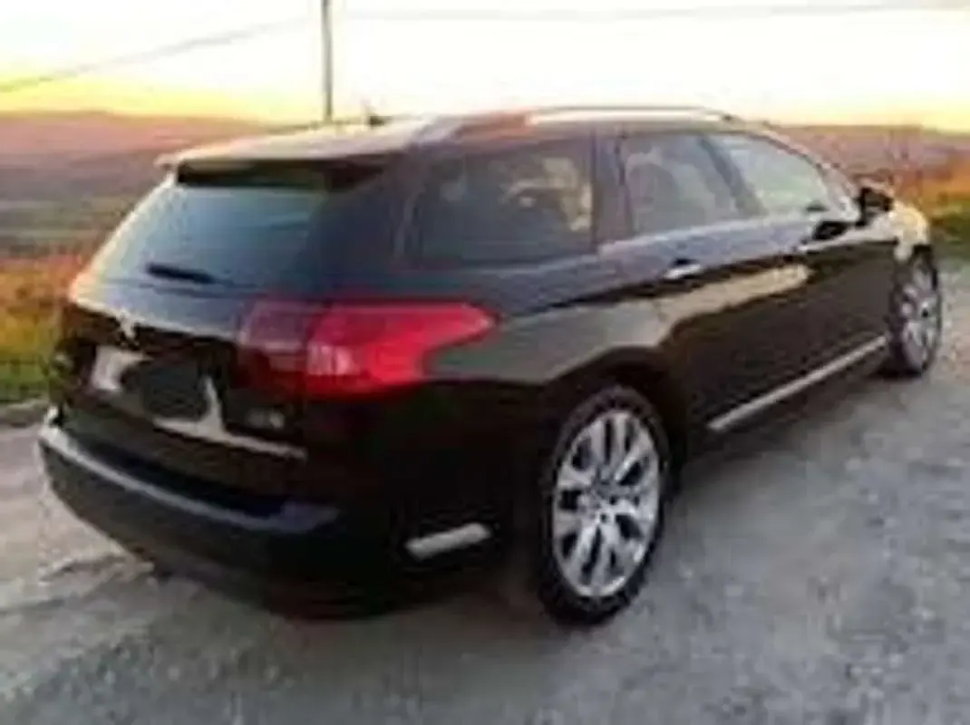 Usata Citroën C5 Business Class 140 CV (102 kW) 2010 Nero Station wagon