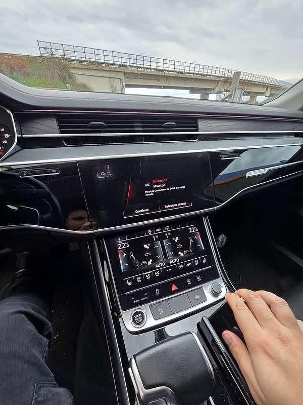 Usata Audi A8 286 CV (210 kW) 2022 Berlina