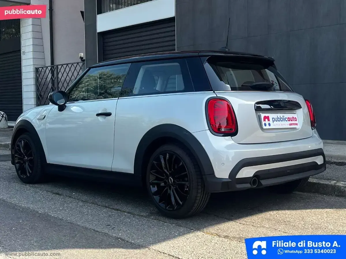 Usata Mini Cooper Business 136 CV (100 kW) 2022 Grigio Utilitaria
