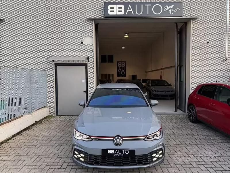 Usata VW Golf VII GTI 245 CV (180 kW) 2021 Grigio Utilitaria