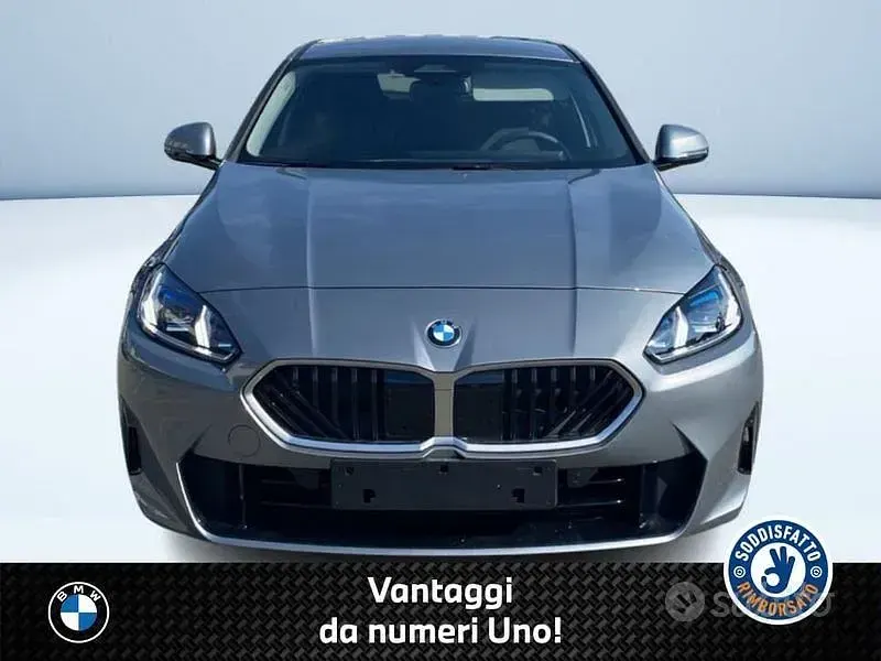 Usata BMW 118 Comfort Edition 150 CV (110 kW) 2025 Grigio Utilitaria