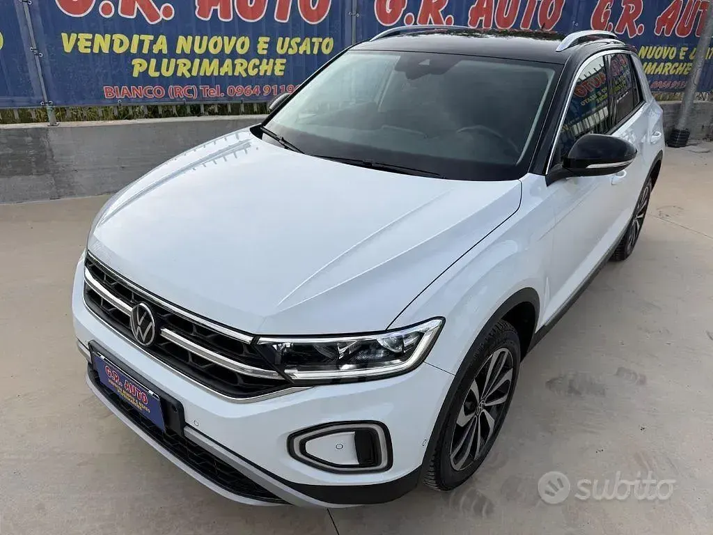 Usata VW T-Roc Style 150 CV (110 kW) 2023 Bianco SUV