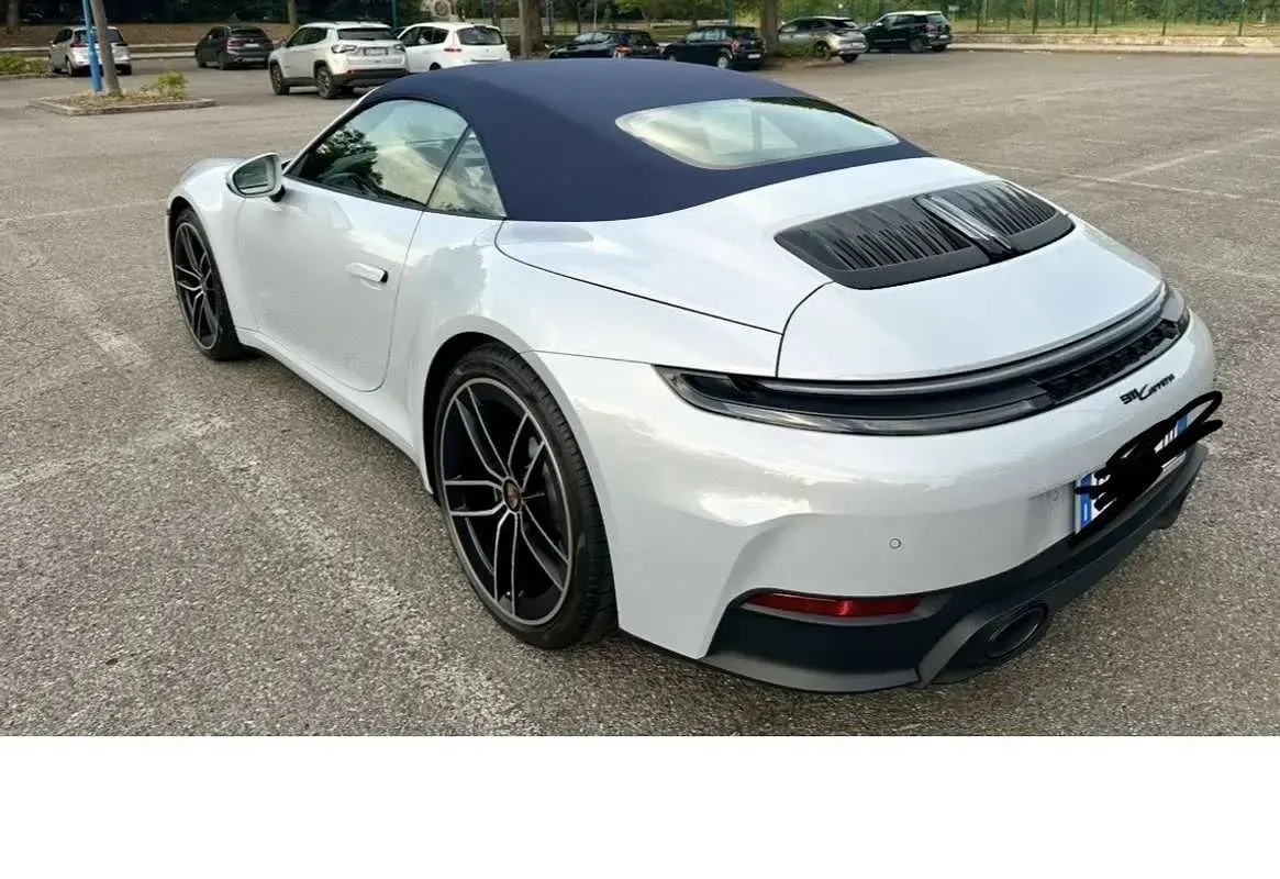 Usata Porsche 911 Carrera Cabriolet 394 CV (289 kW) 2025 Cabrio