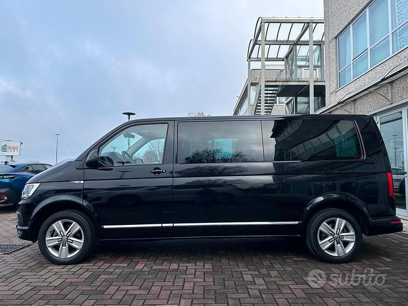 Usata VW Caravelle 150 CV (110 kW) 2018 Nero Monovolume