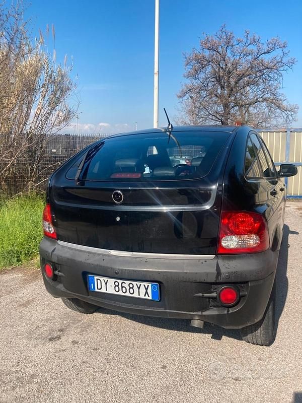 Usata Ssangyong (KGM) Actyon 142 CV (104 kW) 2009 Nero Pick-up