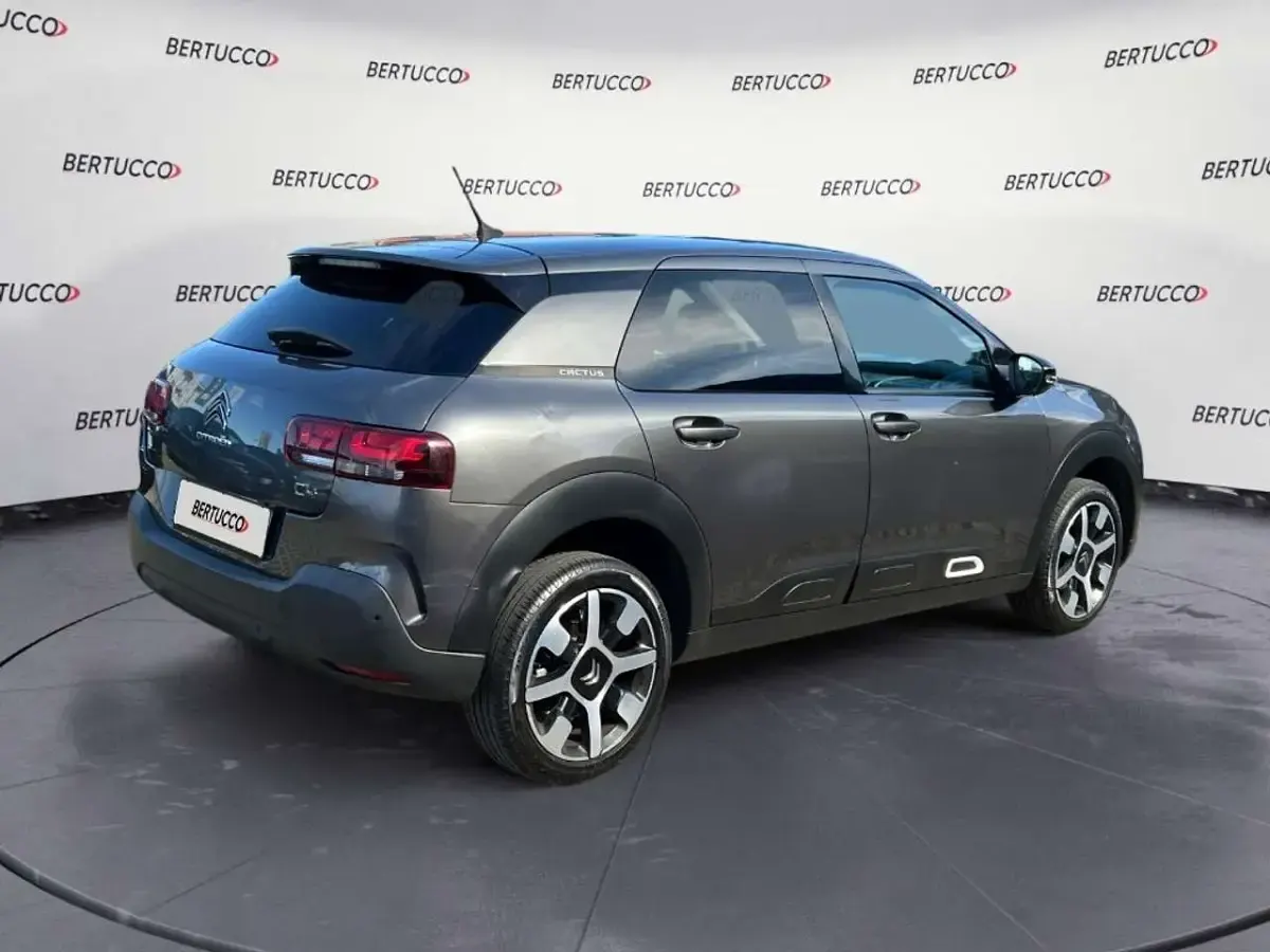 Usata Citroën C4 PureTech 131 CV (96 kW) 2019 Grigio SUV