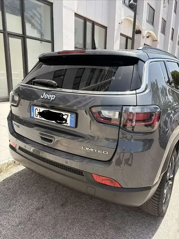 Usata Jeep Compass Limited 131 CV (96 kW) 2022 SUV