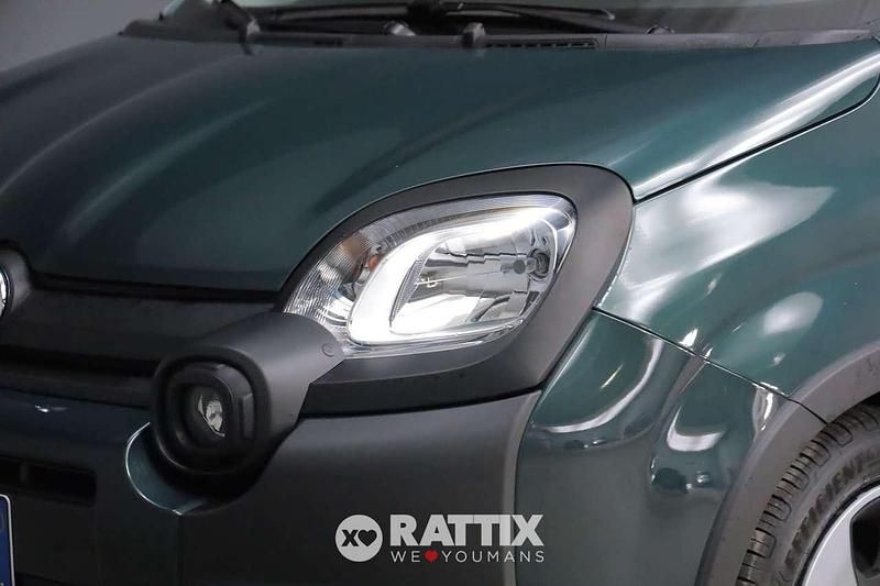 Usata Fiat Panda Cross Cross 69 CV (50 kW) 2025 Verde Utilitaria