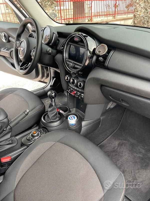 Usata Mini One D 95 CV (69 kW) 2018 Grigio Utilitaria