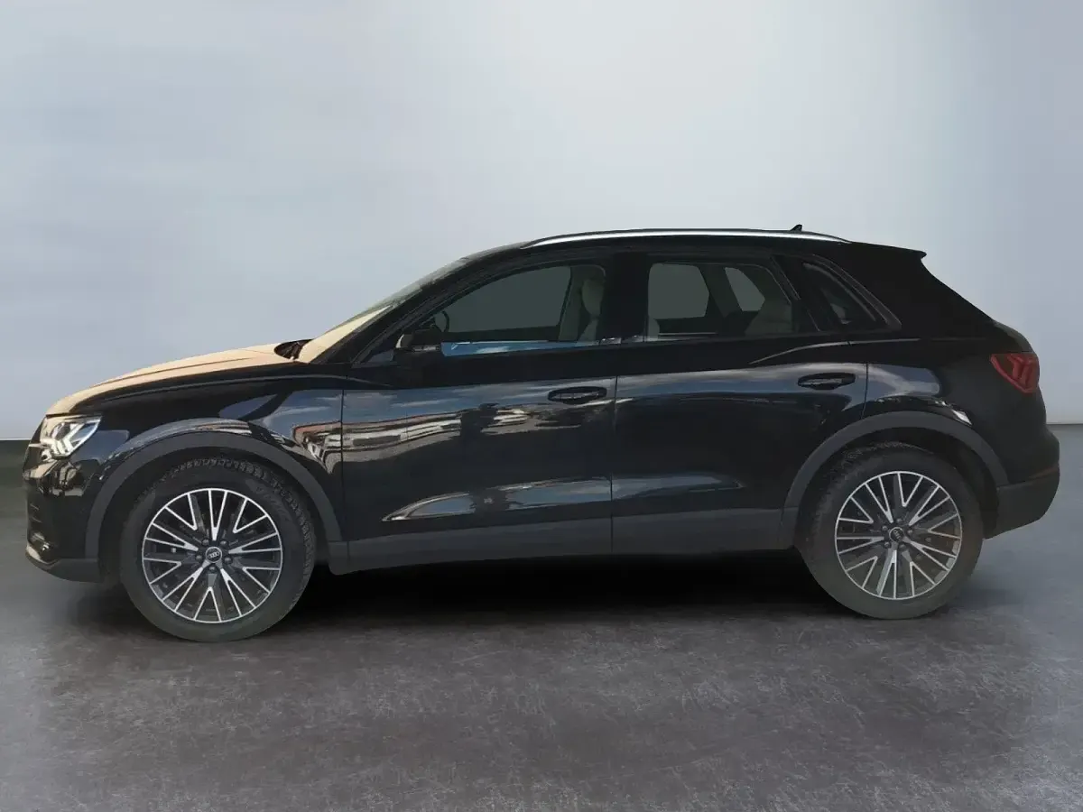 Usata Audi Q3 Advanced 150 CV (110 kW) 2023 Nero SUV