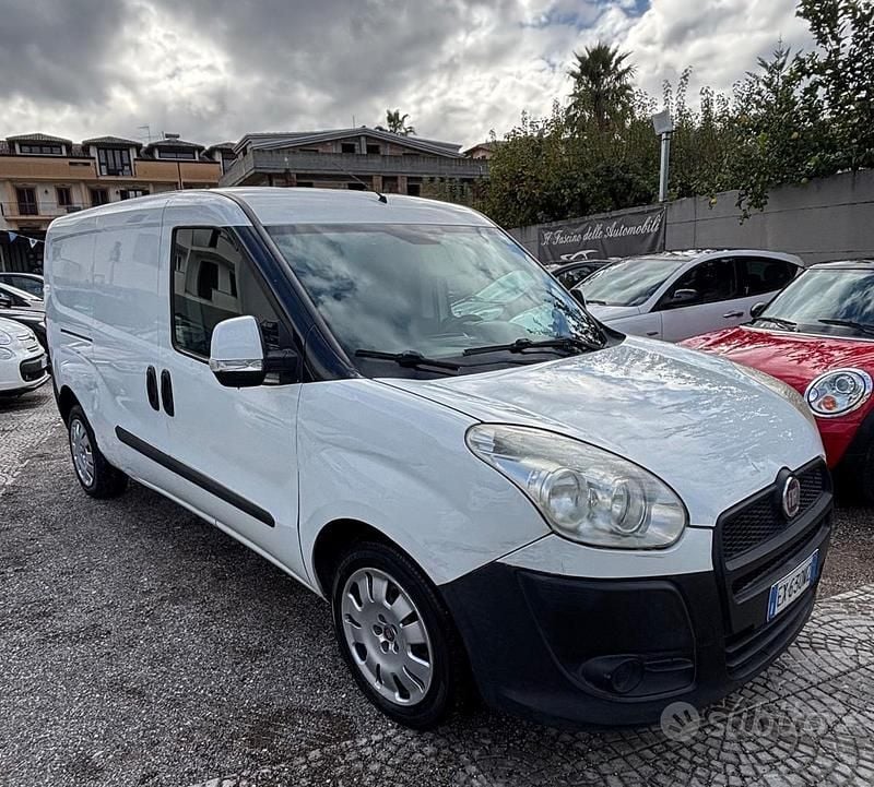 Bianco Usata 2016 Fiat Doblò Monovolume | 4399 € (Super prezzo) - Immagine 1/4