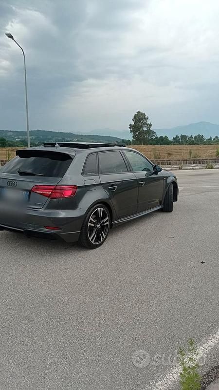 Usata Audi A3 S-Line 150 CV (110 kW) 2018 Grigio Station wagon