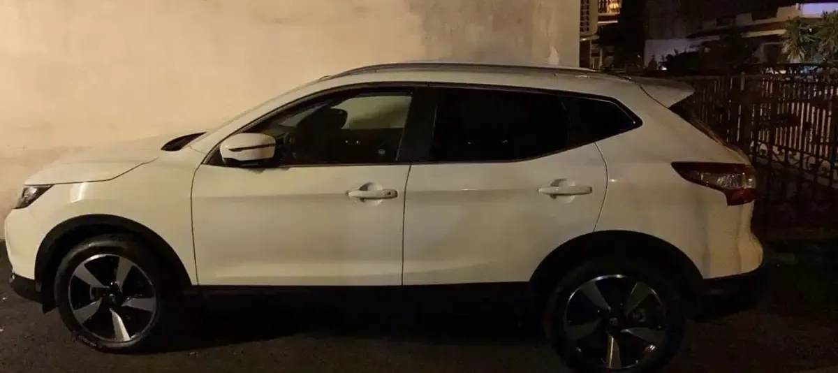 Usata Nissan Qashqai N-Connecta 110 CV (80 kW) 2016 SUV