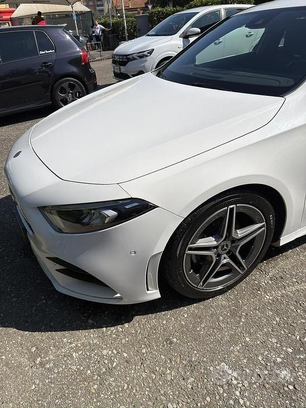 Usata Mercedes A180 Premium 136 CV (100 kW) 2020 Bianco Berlina