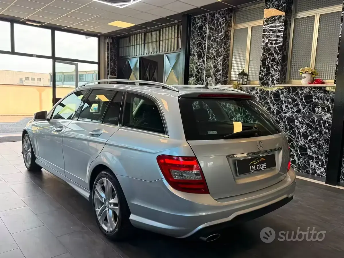 Usata Mercedes C220 Avantgarde 170 CV (125 kW) 2012 Grigio Station wagon