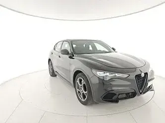 Usata Alfa Romeo Stelvio Sprint 160 CV (117 kW) 2024 SUV