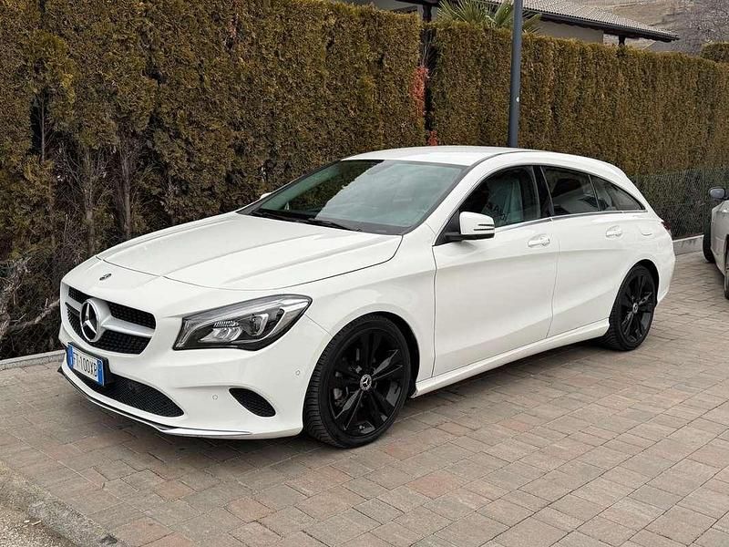 Usata Mercedes CLA200 Shooting Brake Edition 136 CV (100 kW) 2020 Station wagon
