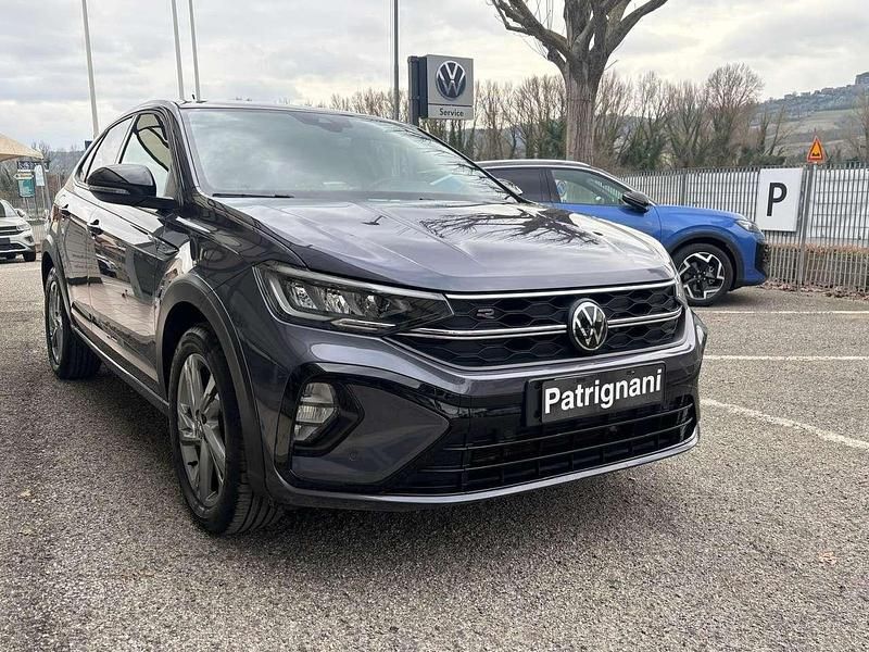 Usata VW Taigo R-line 110 CV (80 kW) 2023 Grigio scuro metallizzato SUV