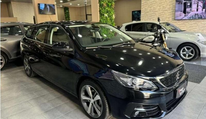 Usata Peugeot 308 SW Allure 131 CV (96 kW) 2018 Nero metallizzato Station wagon