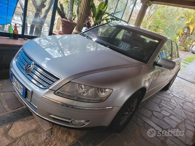 Usata VW Phaeton 241 CV (177 kW) 2003 Berlina