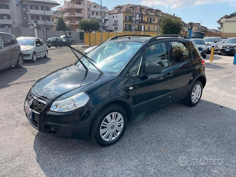 Nero Usata 2008 Fiat Sedici Dynamic SUV | 3900 € (Super prezzo) - Immagine 1/4
