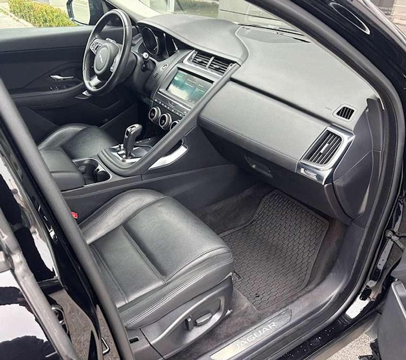Usata Jaguar E-Pace S 150 CV (110 kW) 2019 Nero SUV