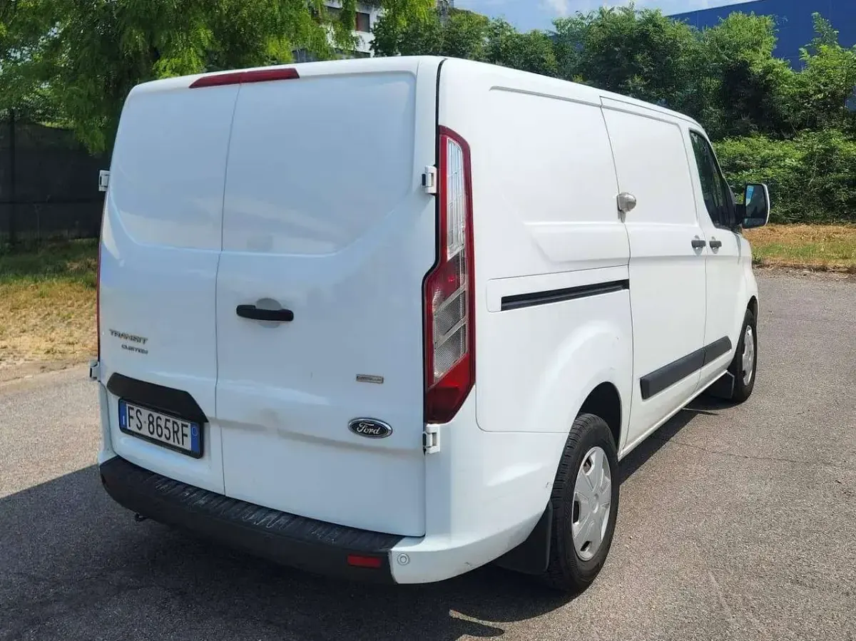 Usata Ford Transit Custom Trend 131 CV (96 kW) 2018 Bianco Furgone
