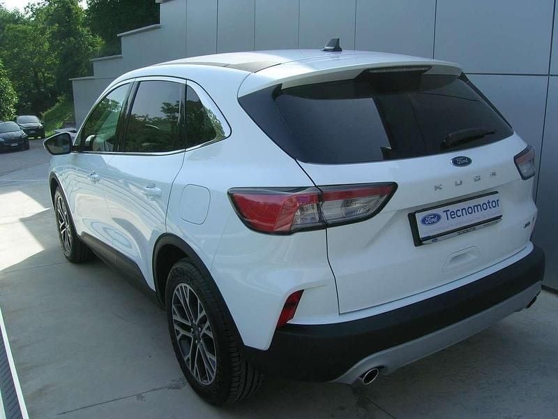 Usata Ford Kuga Titanium 224 CV (164 kW) 2020 Frozen white SUV