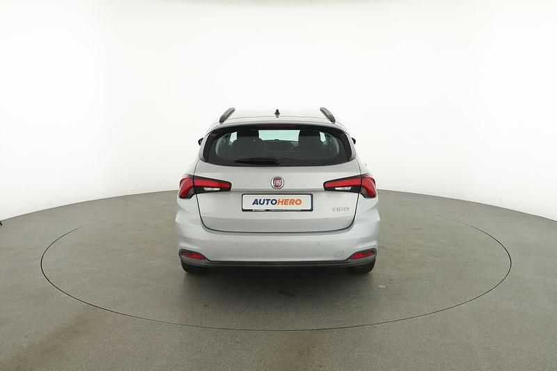 Usata Fiat Tipo Pop 120 CV (88 kW) 2018 Grigio Station wagon