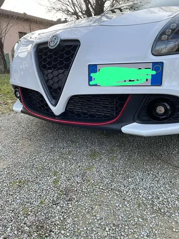Usata Alfa Romeo Giulietta Business 120 CV (88 kW) 2019 Utilitaria