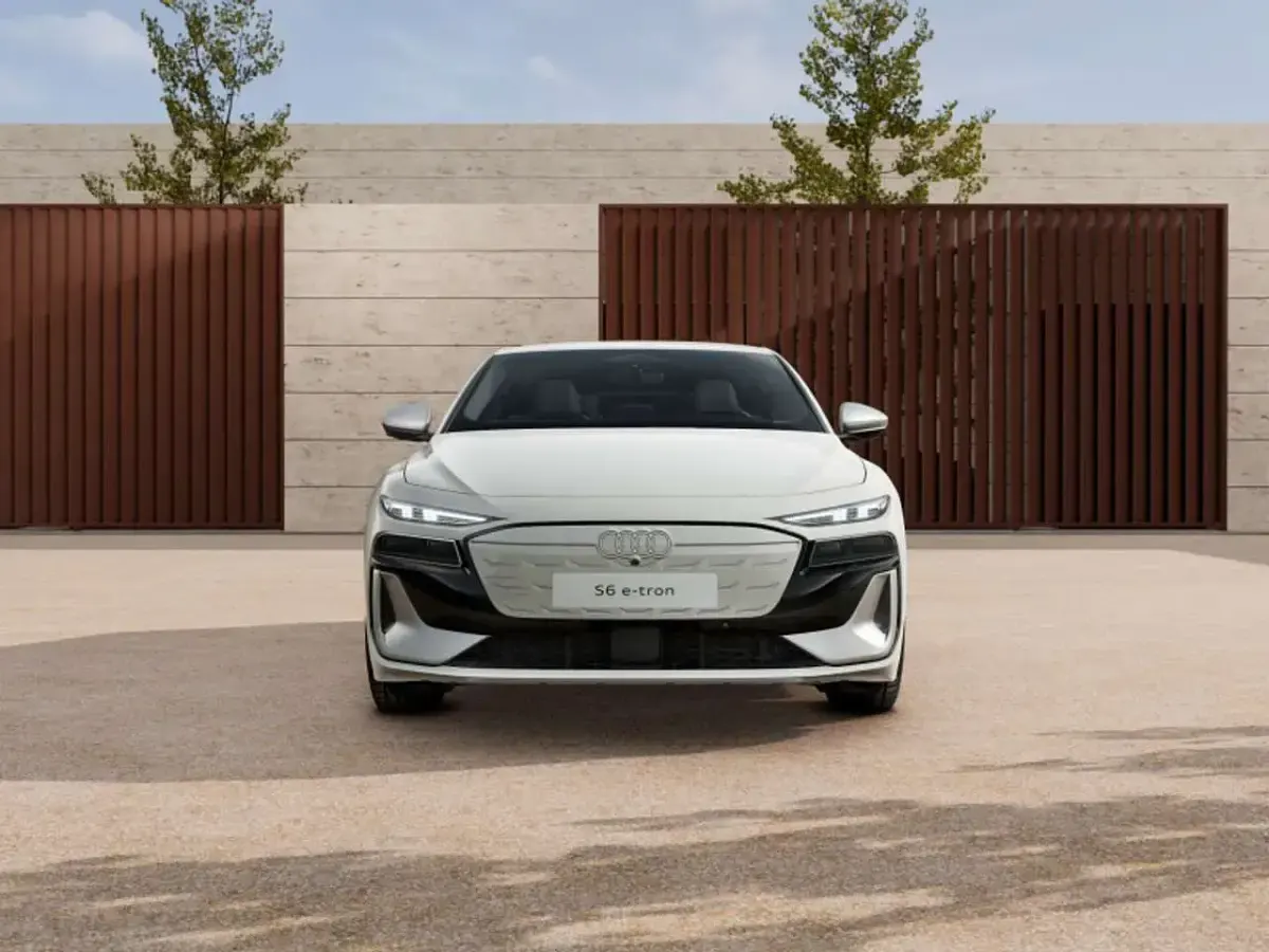 Nuova Audi S6 Sport 188 CV (138 kW) 2026 Argento Berlina