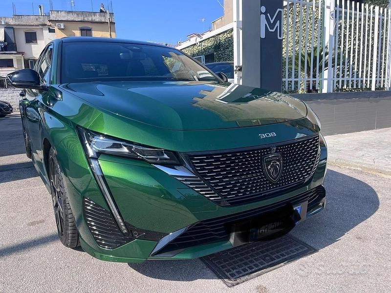 Usata Peugeot 308 GT 131 CV (96 kW) 2021 Verde Berlina