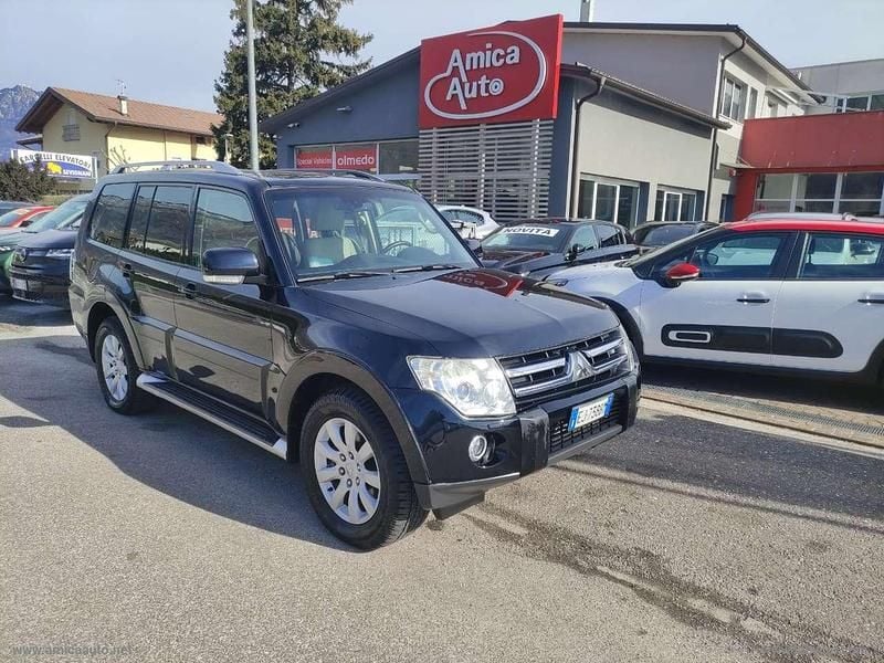 Usata Mitsubishi Pajero Instyle 200 CV (147 kW) 2011 Nero SUV