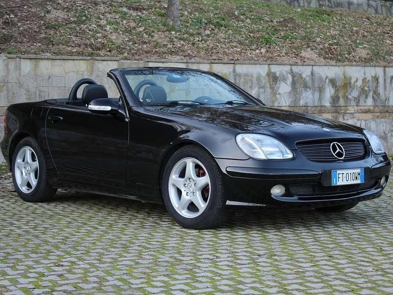 Nero Usata 2003 Mercedes SLK200 Cabrio | 8000 € (Ottimo prezzo) - Immagine 1/4