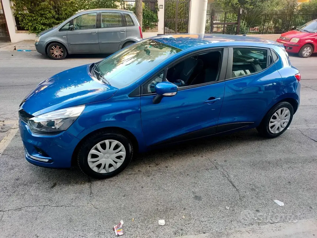 Usata Renault Clio IV 90 CV (66 kW) 2018 Bluazzurro Berlina