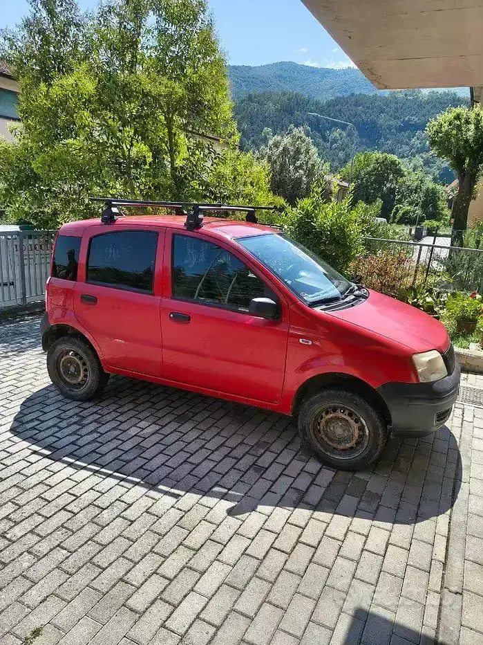 Usata Fiat Panda 69 CV (50 kW) 2009 Rosso Utilitaria