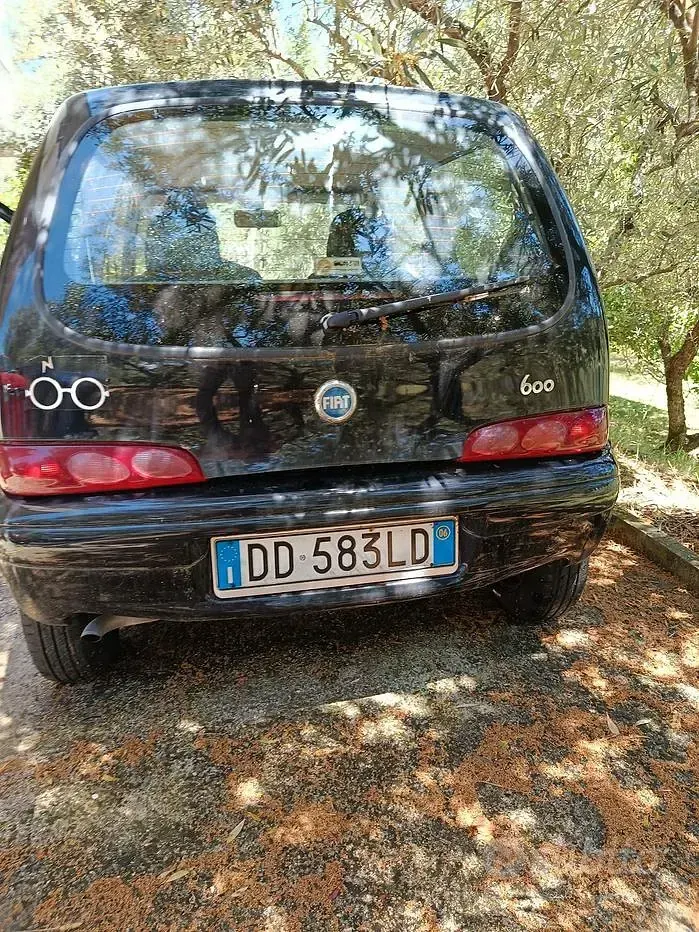 Usata Fiat 600 54 CV (39 kW) 2006 Utilitaria