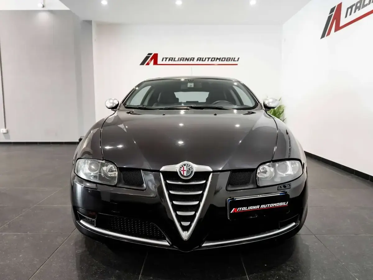 Usata Alfa Romeo GT Distinctive 165 CV (121 kW) 2009 Nero Coupé