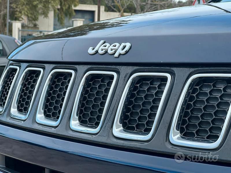 Usata Jeep Compass Limited 140 CV (102 kW) 2017 Blu SUV