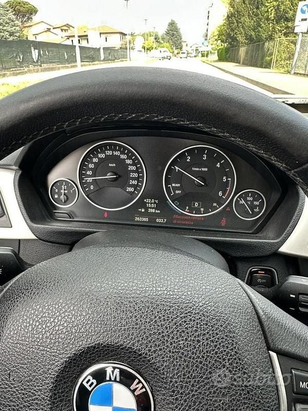 Usata BMW 320 184 CV (135 kW) 2014 Grigio Utilitaria