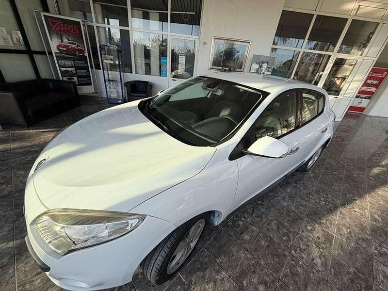 Usata Renault Mégane Business 110 CV (80 kW) 2009 Bianco Berlina