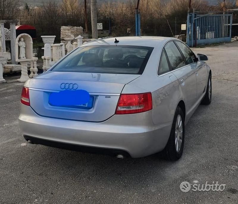 Usata Audi A6 150 CV (110 kW) 2005 Grigio Berlina