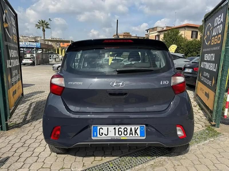 Usata Hyundai i10 67 CV (49 kW) 2022 Grigio Utilitaria