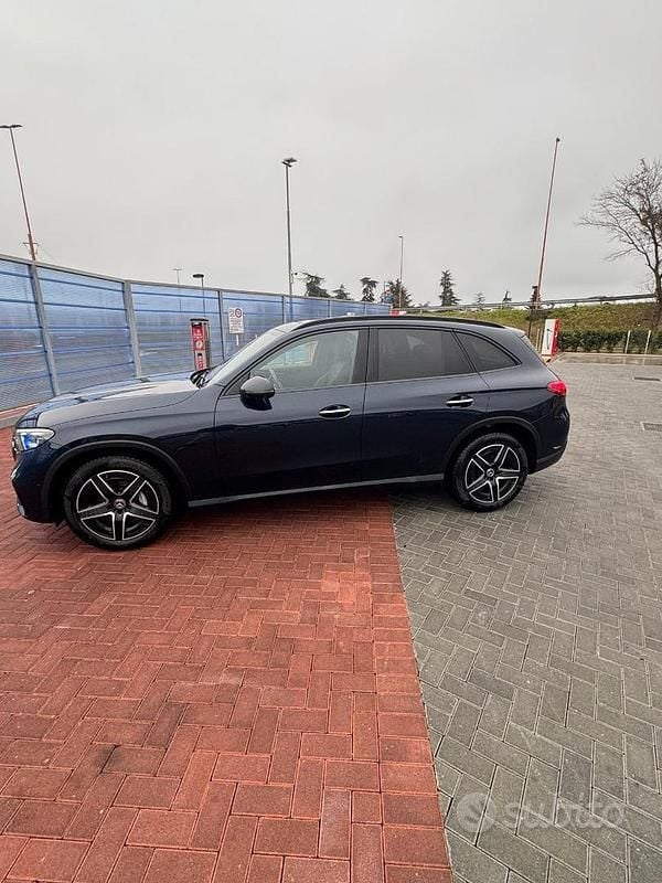 Usata Mercedes GLC220 AMG Line Premium 2024 Blu SUV