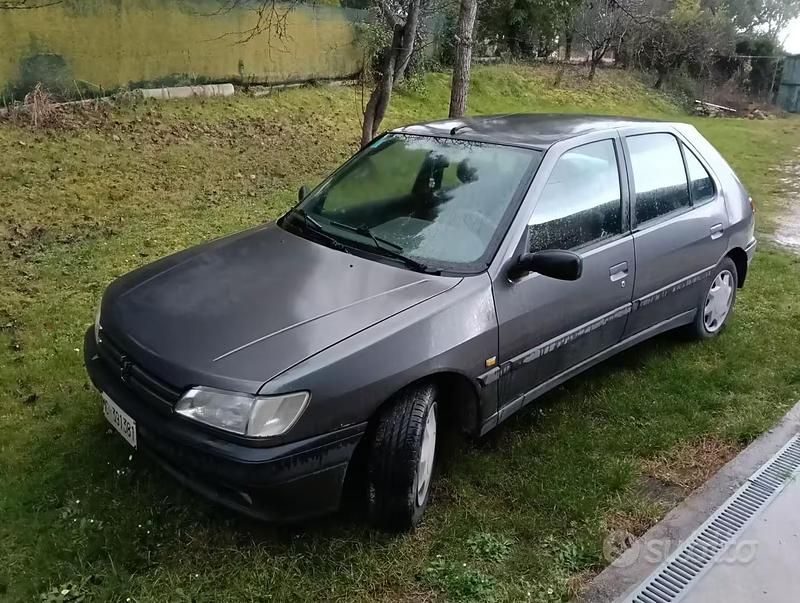 Usata Peugeot 306 1994 Grigio Berlina