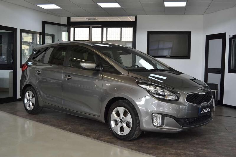 Usata Kia Carens 116 CV (85 kW) 2016 Marrone Monovolume