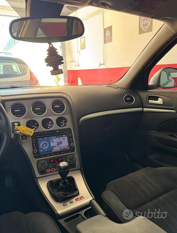 Usata Alfa Romeo 159 Distinctive 170 CV (125 kW) 2009 Argento Station wagon