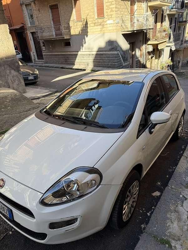 Usata Fiat Grande Punto S 75 CV (55 kW) 2013 Utilitaria